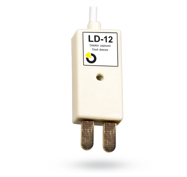 Záplavový detektor, napájanie 12V js, výstup voliteľne spínací alebo rozpínací proti GND